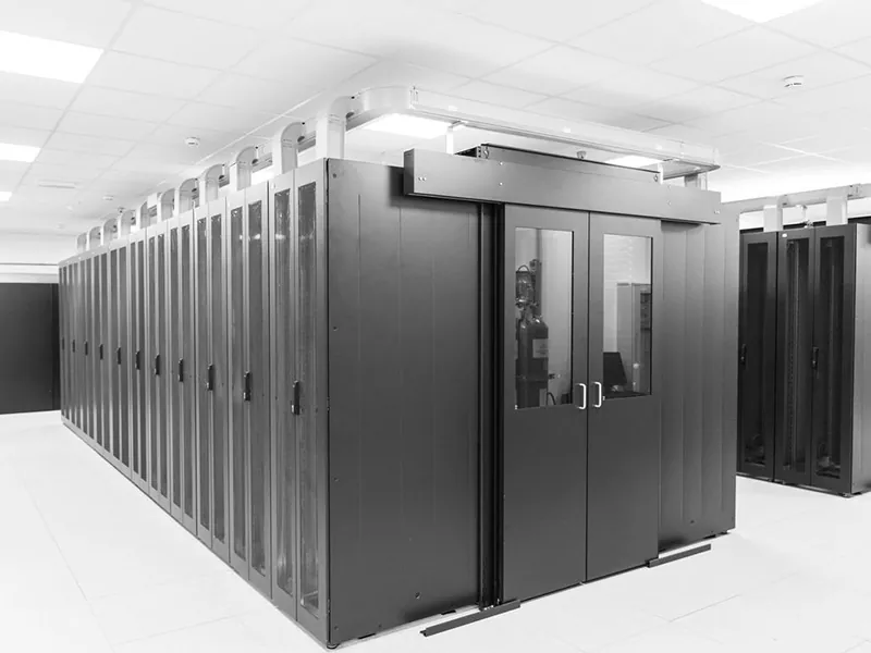 Zárt hidegfolyosós szekrény